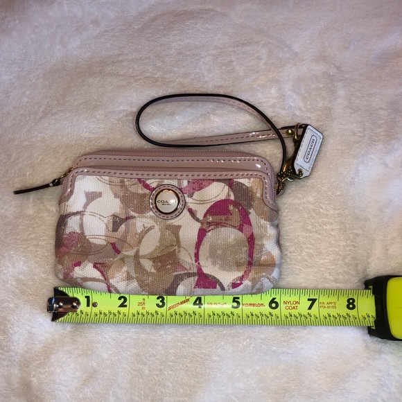 Coach wristlet - Picture 4 of 4